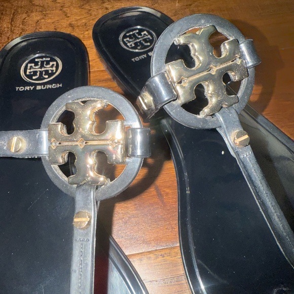 Tory Burch Black and Gold jelly Sandals - Picture 7 of 11